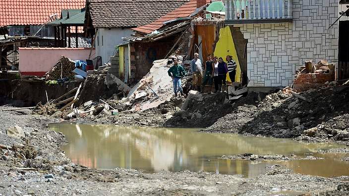 Indonesia: Floods and Landslides cost 92 Lives in Papua