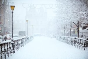 Snowstorm Hits United States: Heaviest Snowfall in More Than a Decade